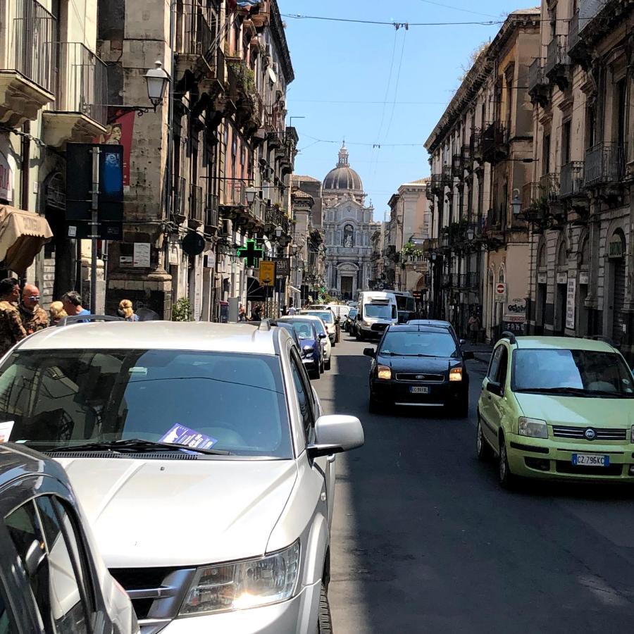 Garibaldi 94- Intera Casa A 2 Passi Dal Duomo Villa คาตาเนีย ภายนอก รูปภาพ